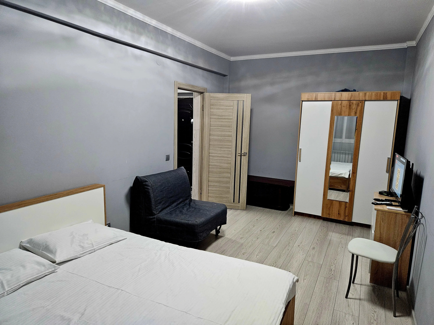 Апартаменты Golden Holiday с 1 Cпальней