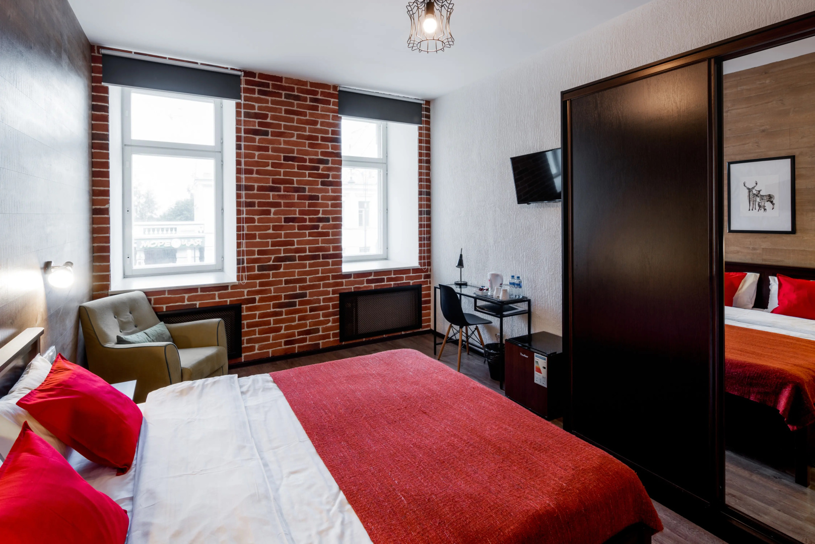 Мини-Отель LiKi Loft Hotel