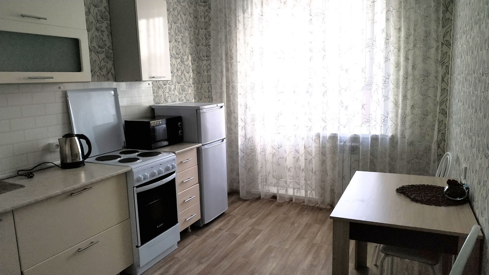 Апартаменты Фрунзе 20 этаж 10