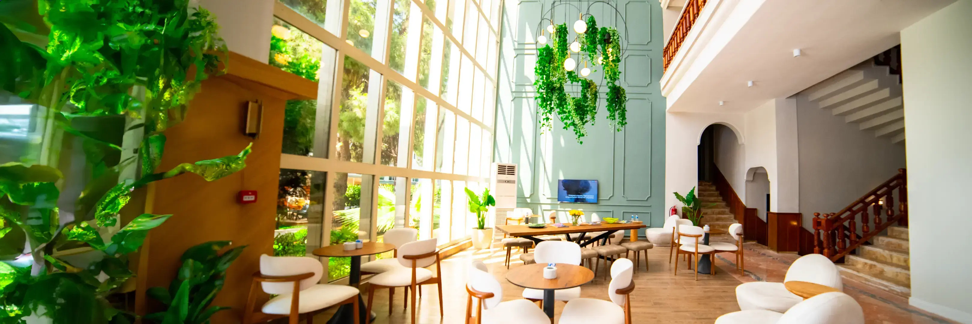 Rose Garden Premium Hotel