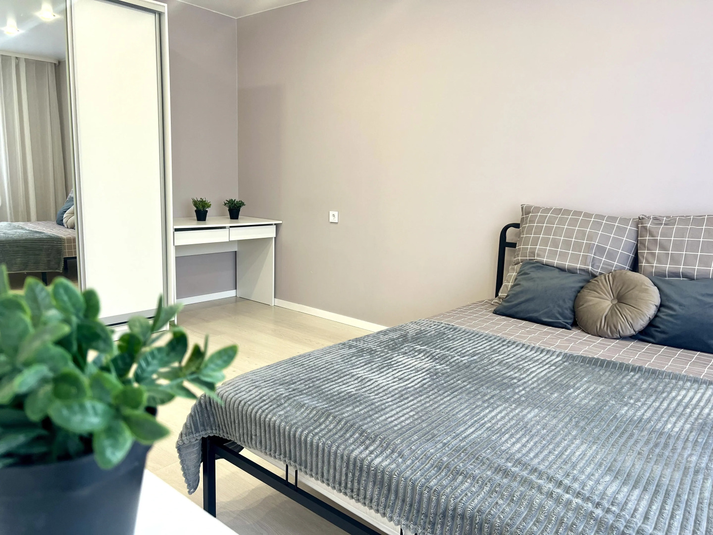 Апартаменты на улице 10 лет Октября 5