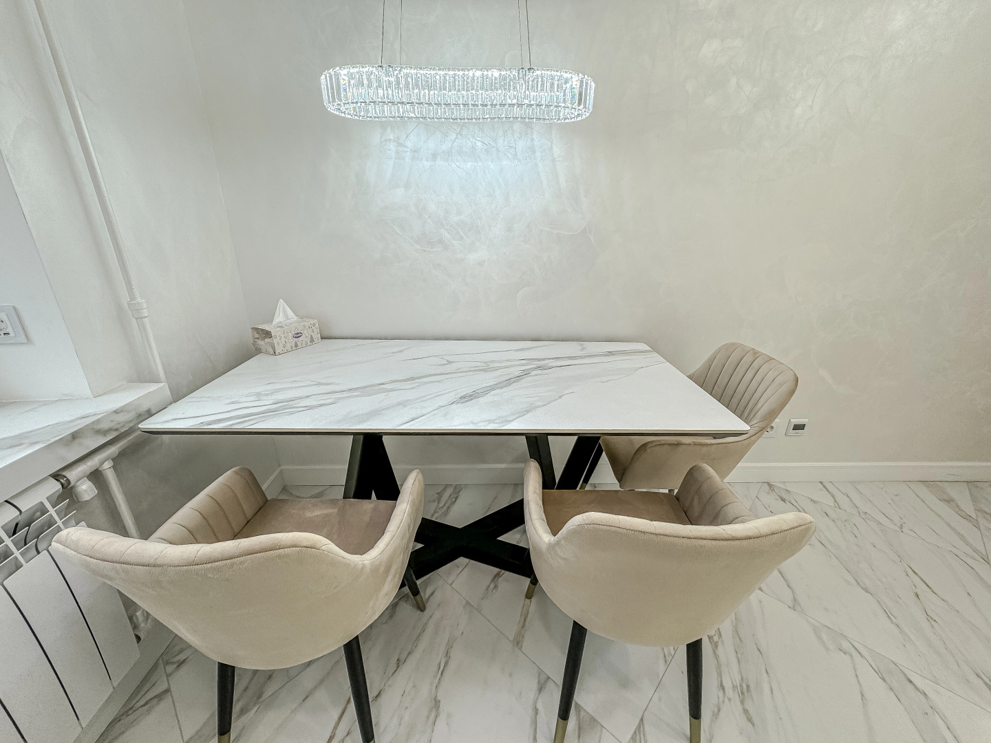 Апартаменты на Чкалова после ремонта, 2 комнаты: гостиная и спальня