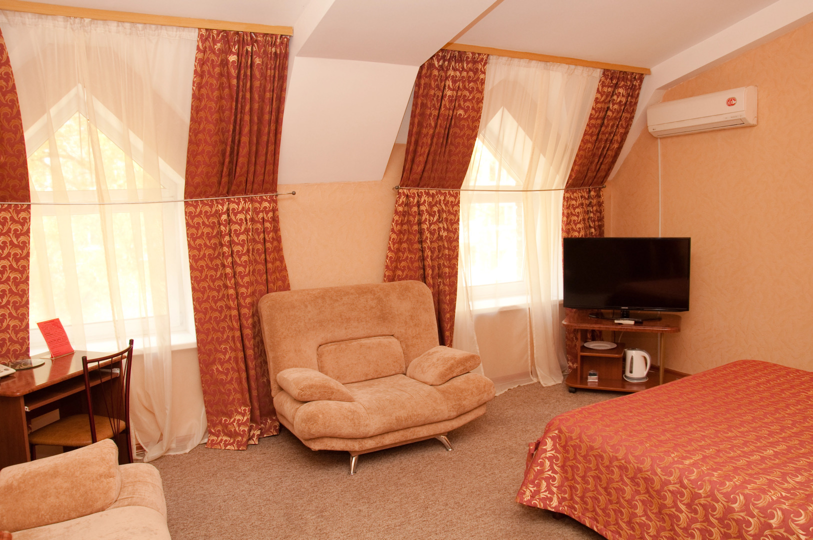 Отель Колибри