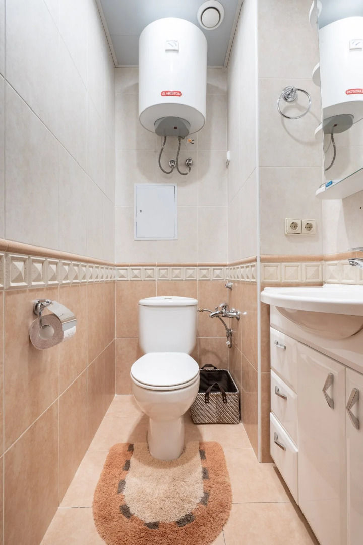 Апартаменты ЦЕНТР Свердлова 24 Трехкомнатная