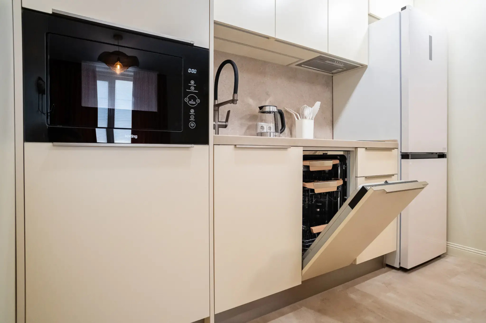 Апартаменты Red Apartments Арт Лайт Сити Миккельсен