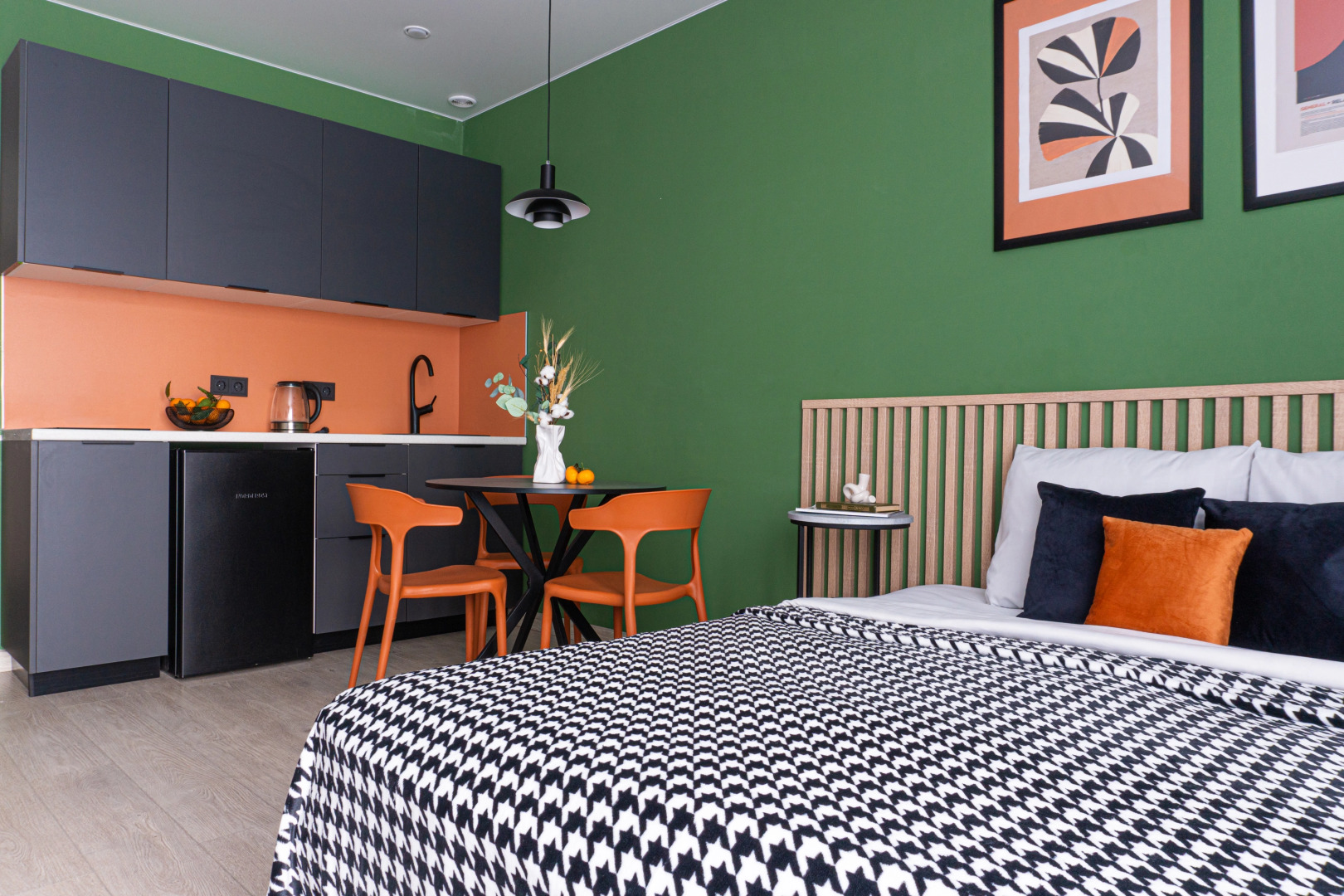 Апартаменты Йорт в Жк Уникум