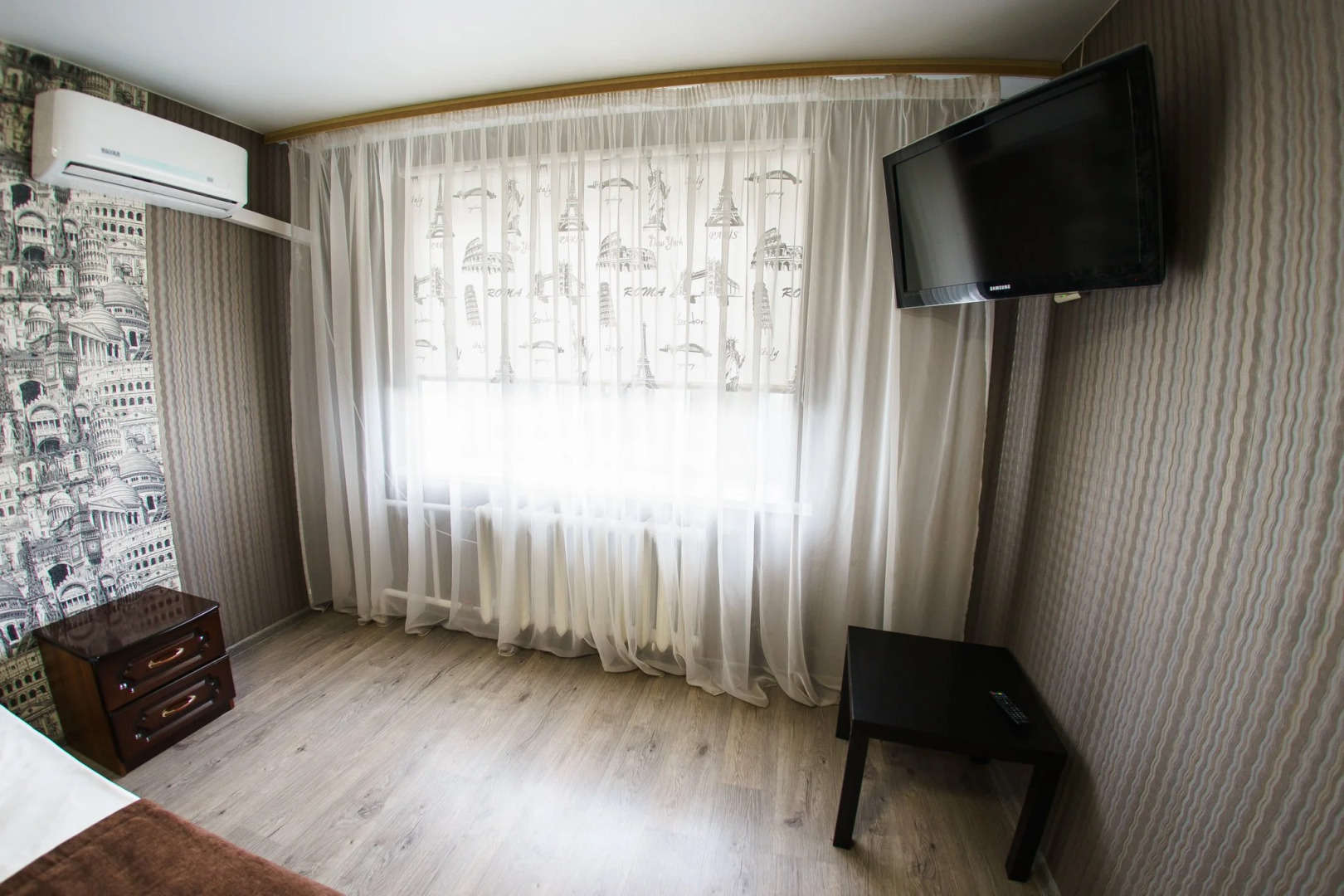 Апартаменты Inndays на Луначарского 49-3