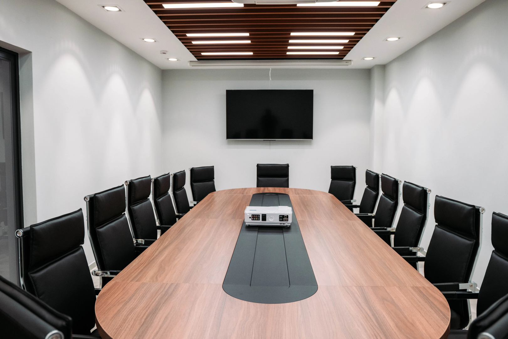 Отель Edelweiss Grozny Hotel