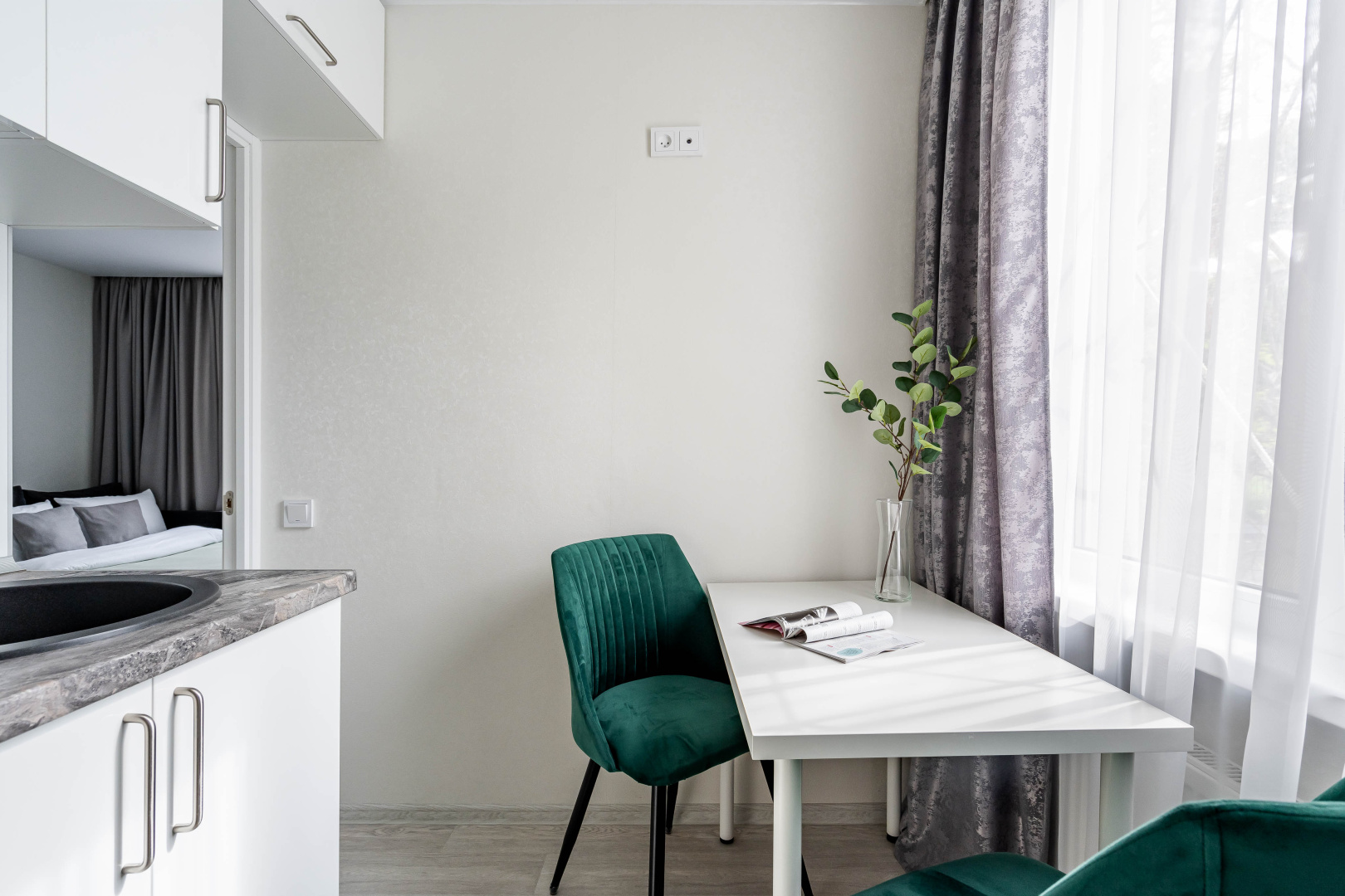 Квартира Light у Ленинского проспекта Satin Home