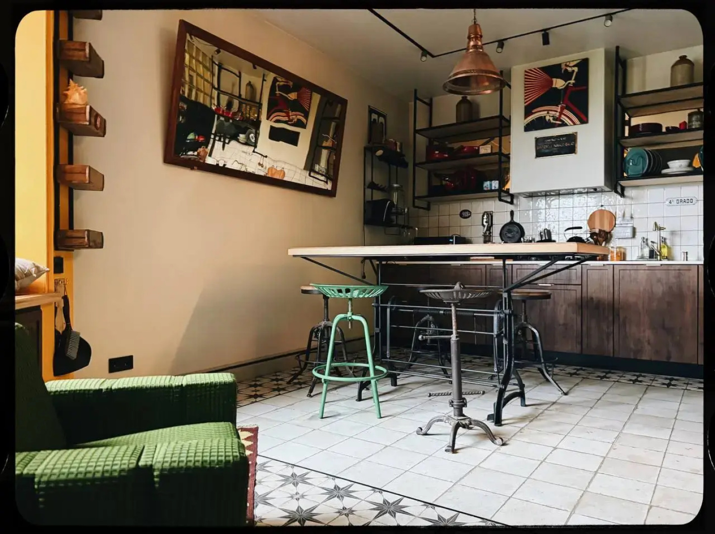 Квартира Traveler's House