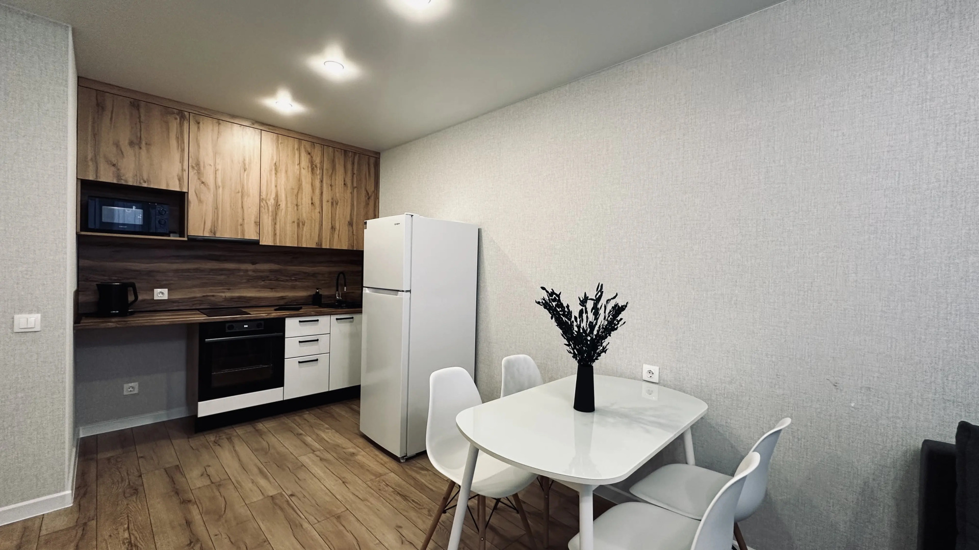 Квартира Yarkiy с видом на озеро