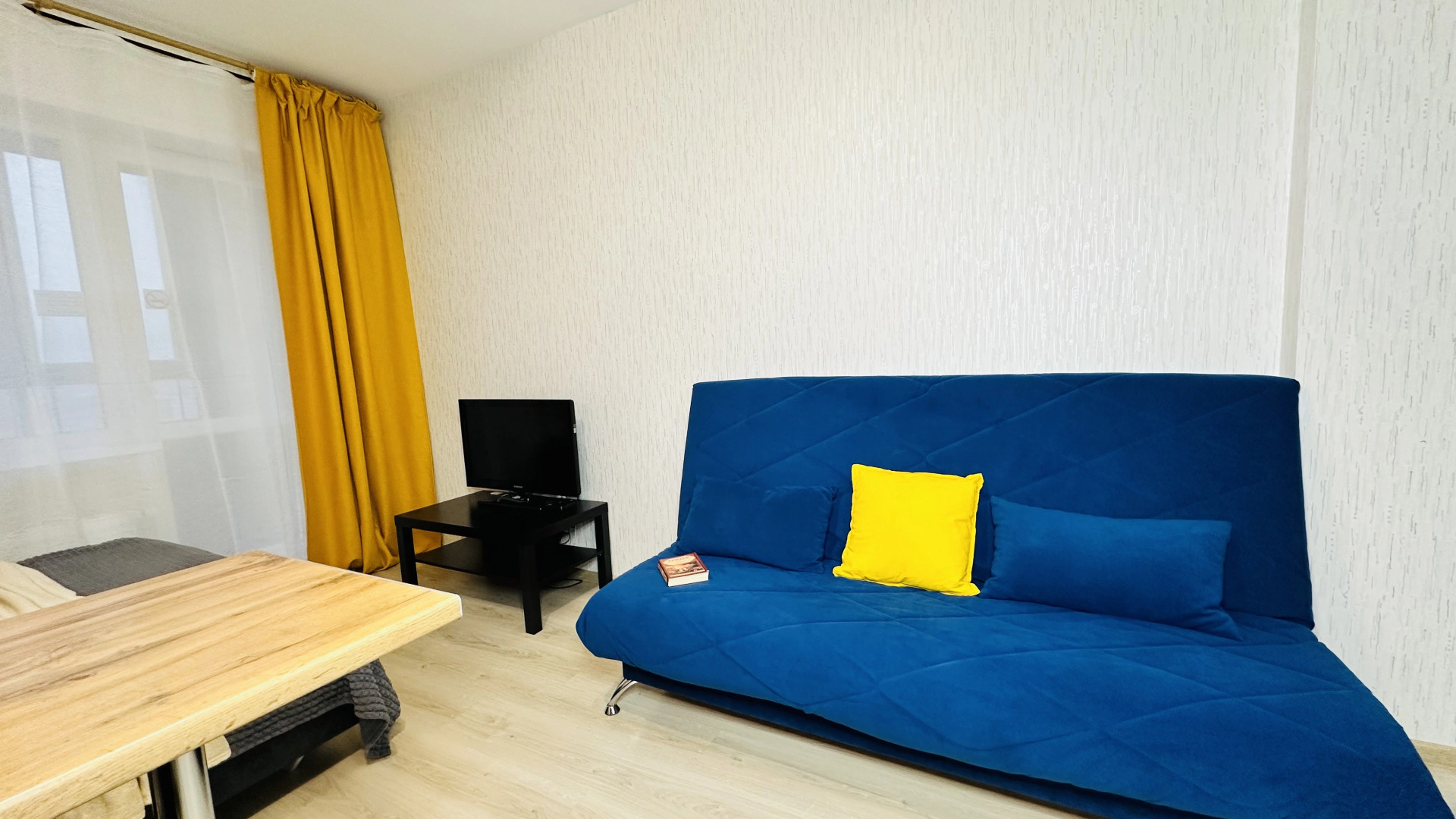 Квартира Крыша Мира на Революции 52В