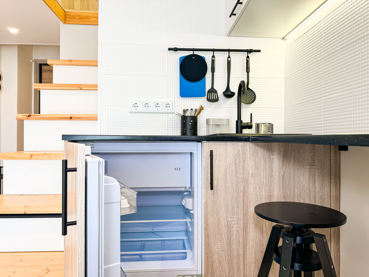 Квартира Студия Лагуна в ЖК Россиянка с Пляжем и Бассейном