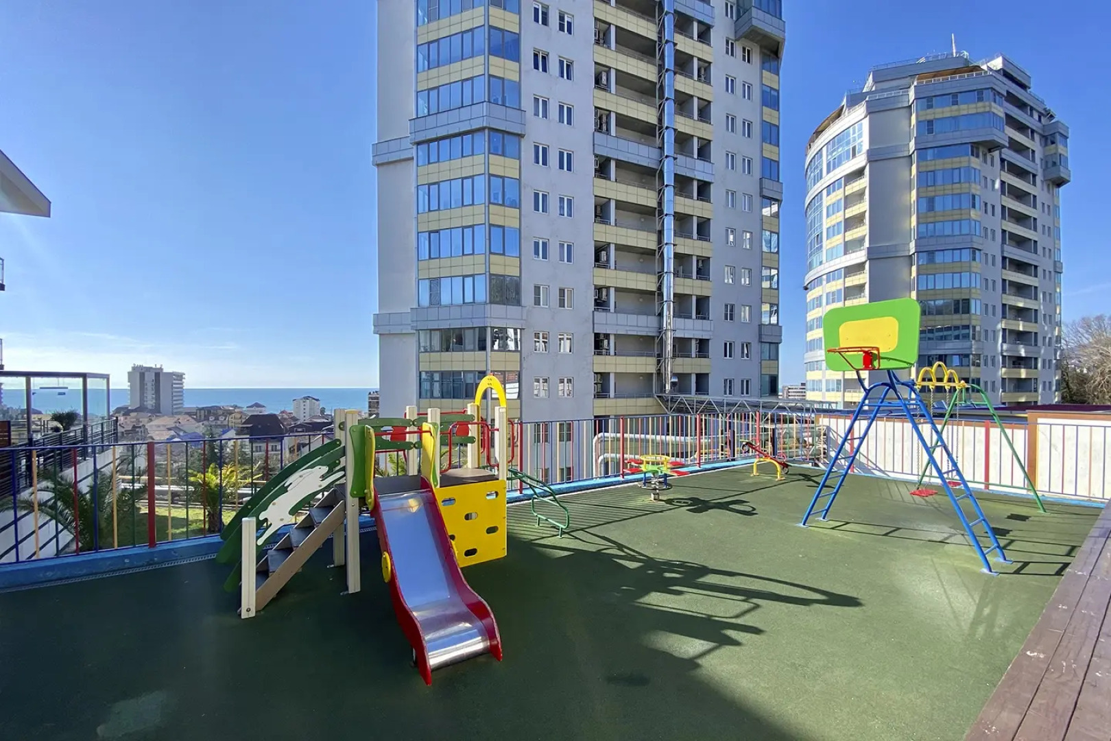 Квартира с видом на море