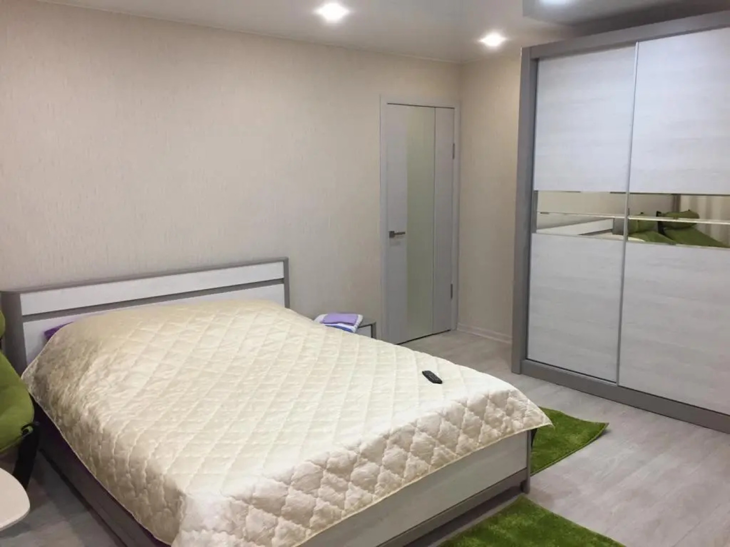 Апартаменты на Металлургов 13