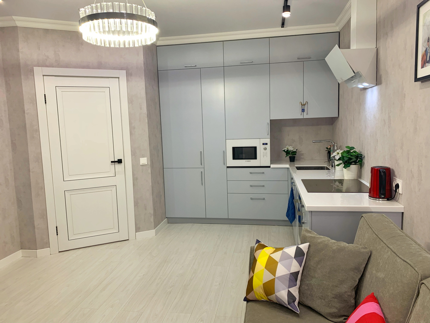 Апартаменты APARTHome Школьная 13/9