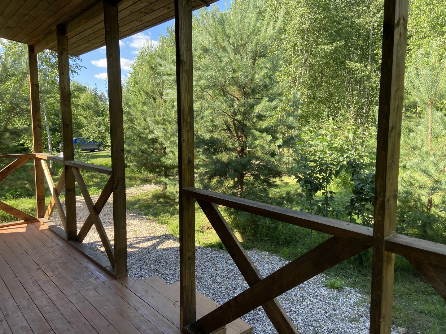 Дом наедине с природой