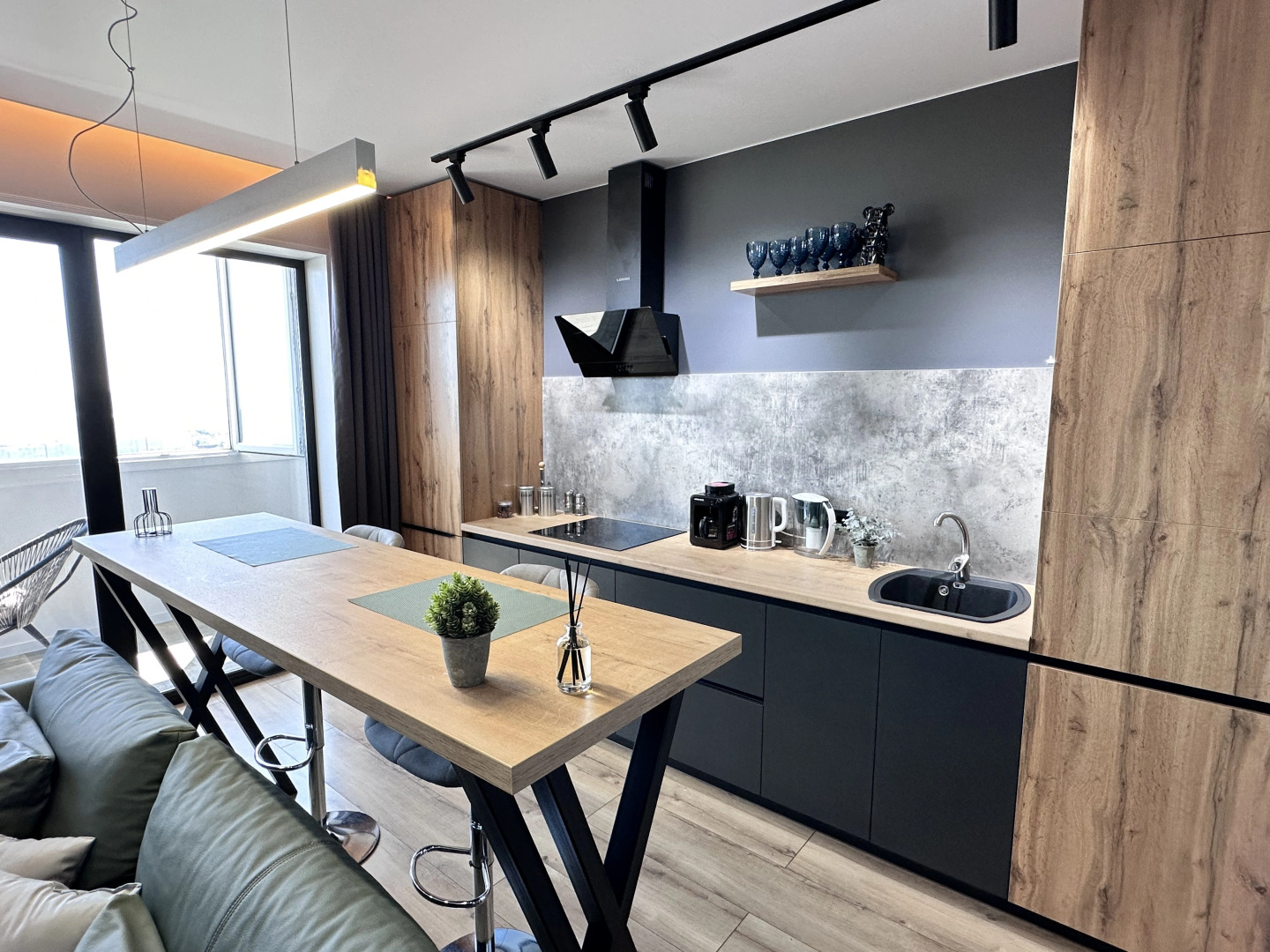 Апартаменты с видом на море и мосты