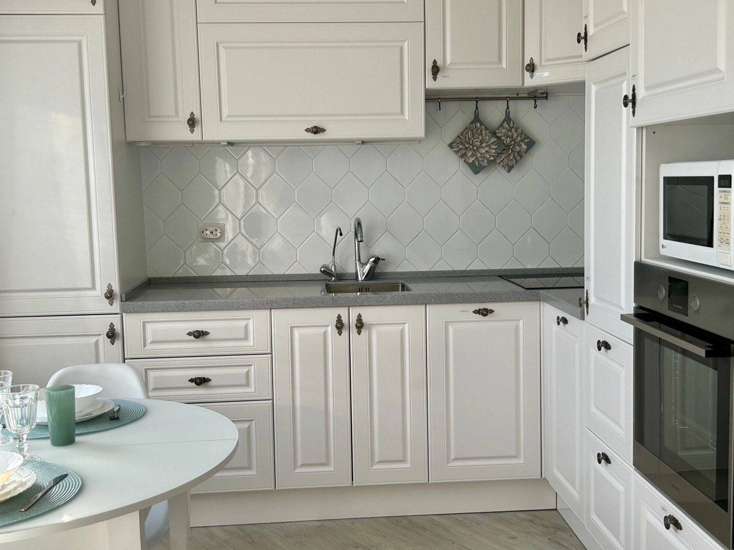 Апартаменты Акварели дизайнерские с видом на Останкино