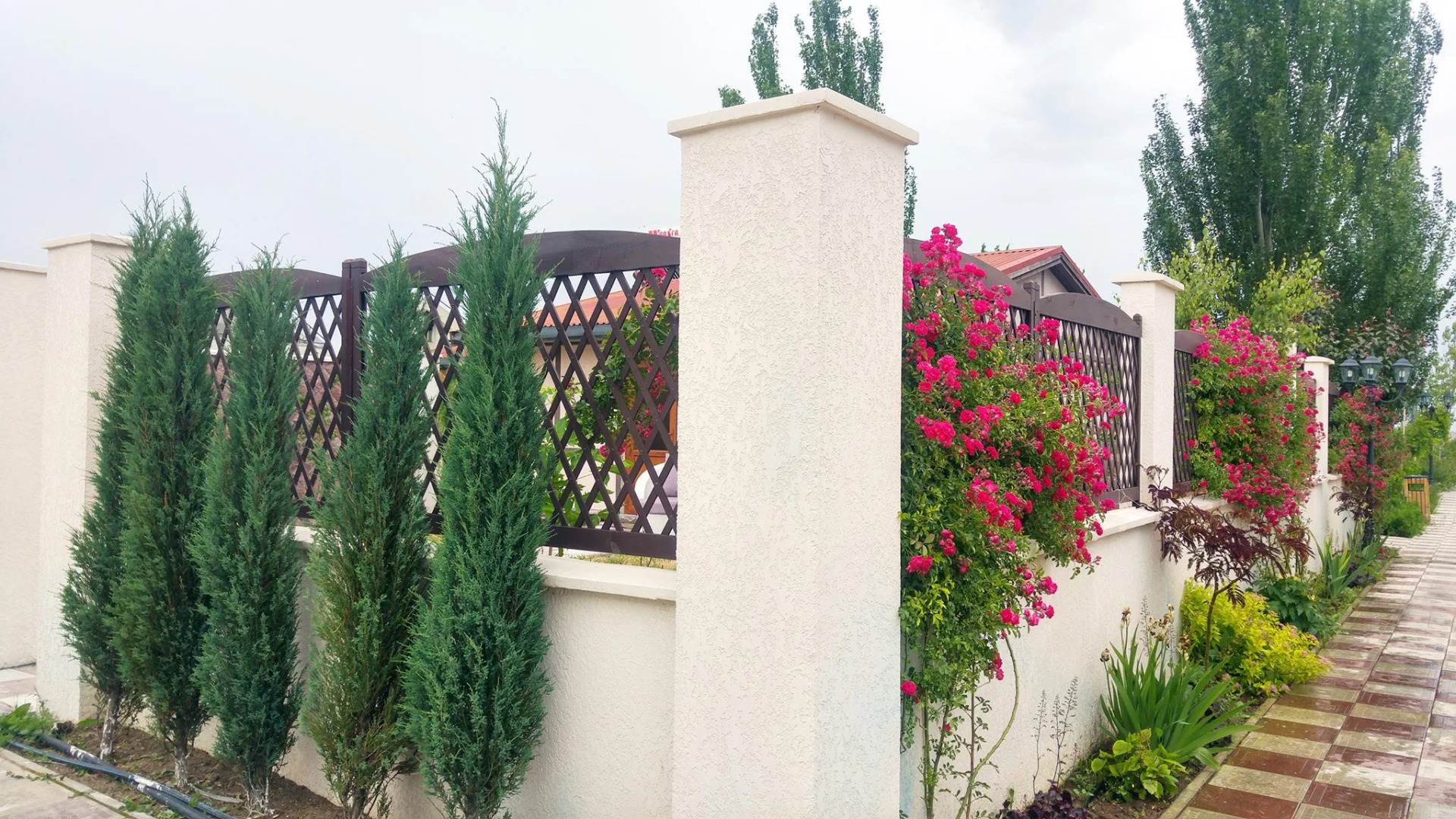 Отель Cross Resort