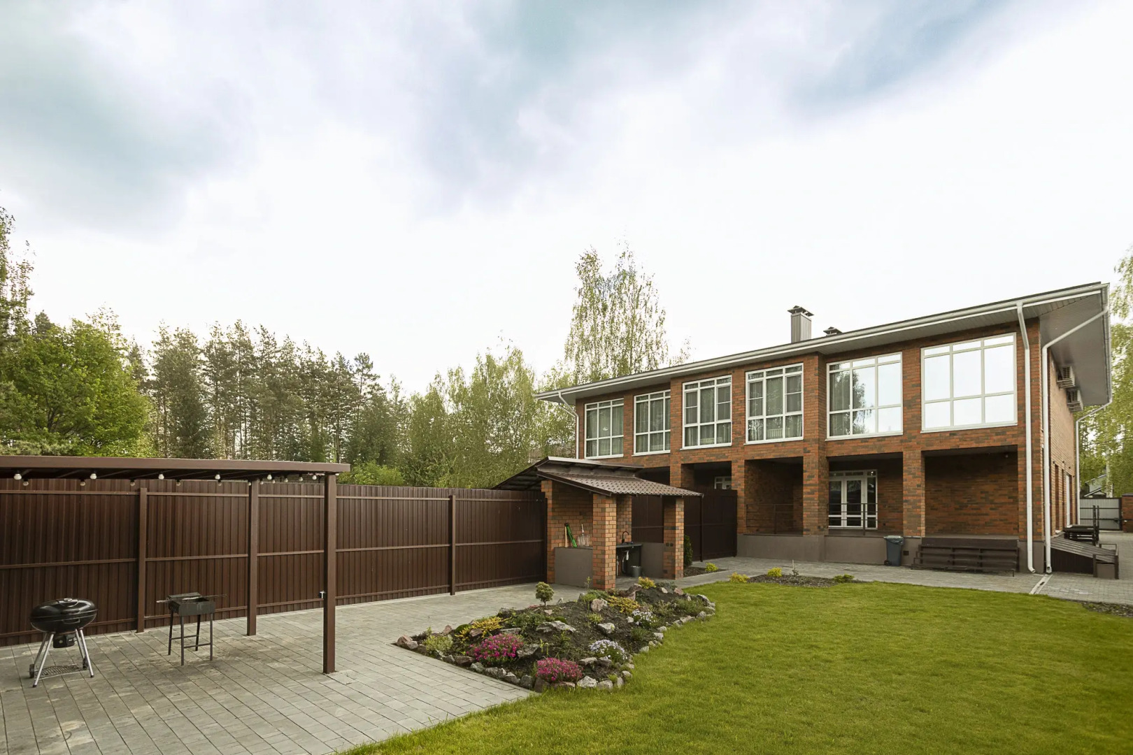 Вилла Многофункциональный коттедж