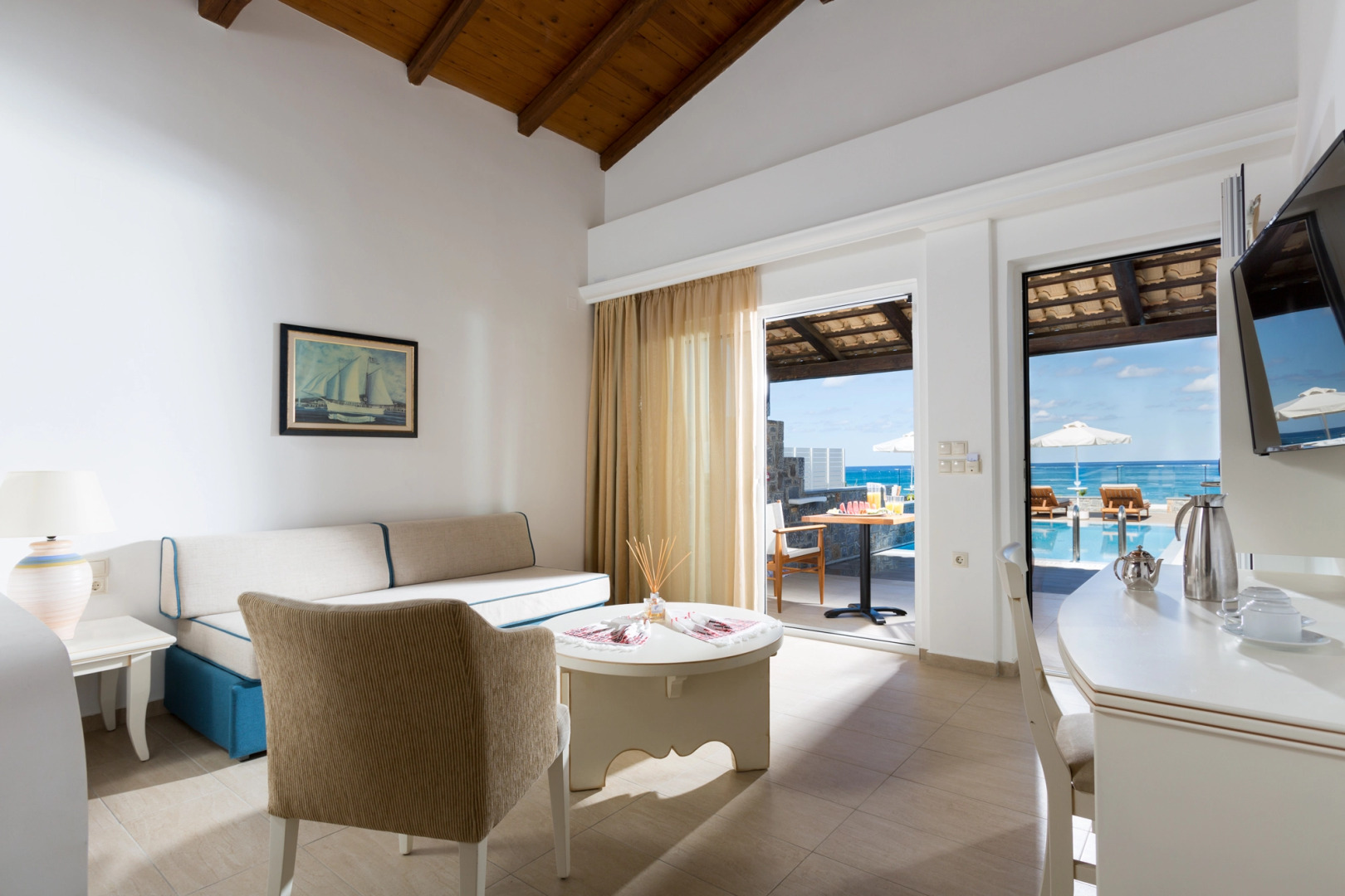 Отель Alexander Beach Hotel & Village Resort