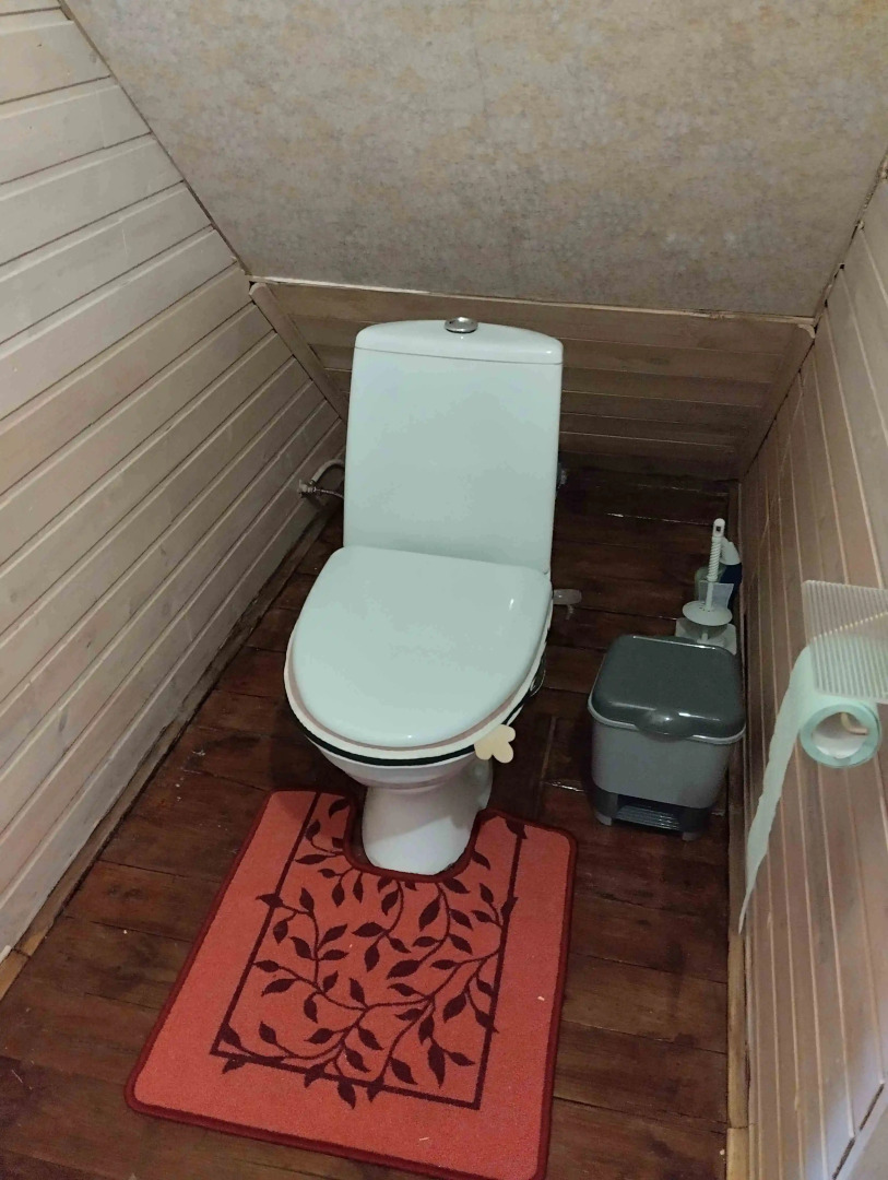 Частный дом Дом у реки в английском стиле