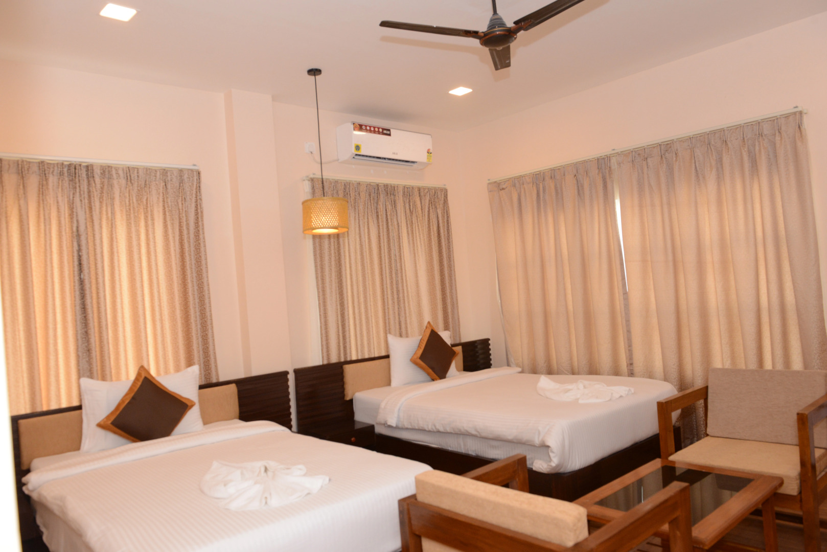 Resort Jaldapara Forest Tourist Lodge
