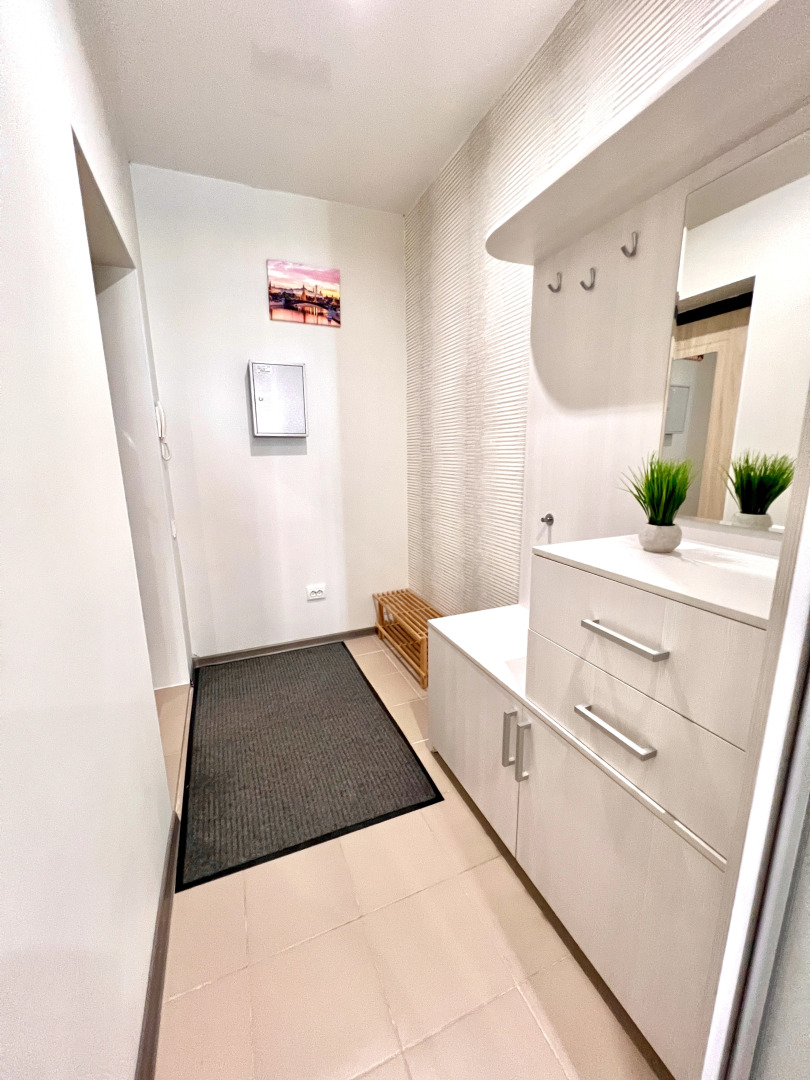 Уютные Апартаменты в ЖК Радужный Люкс (ул. Солнечная 18)