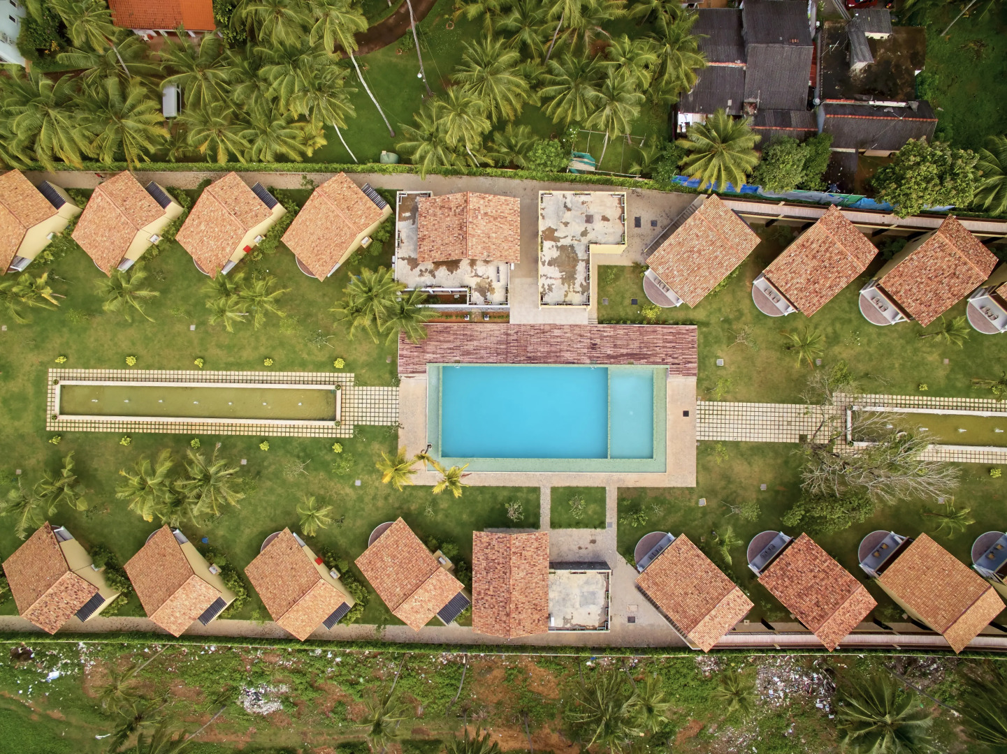 Отель The Villas Wadduwa