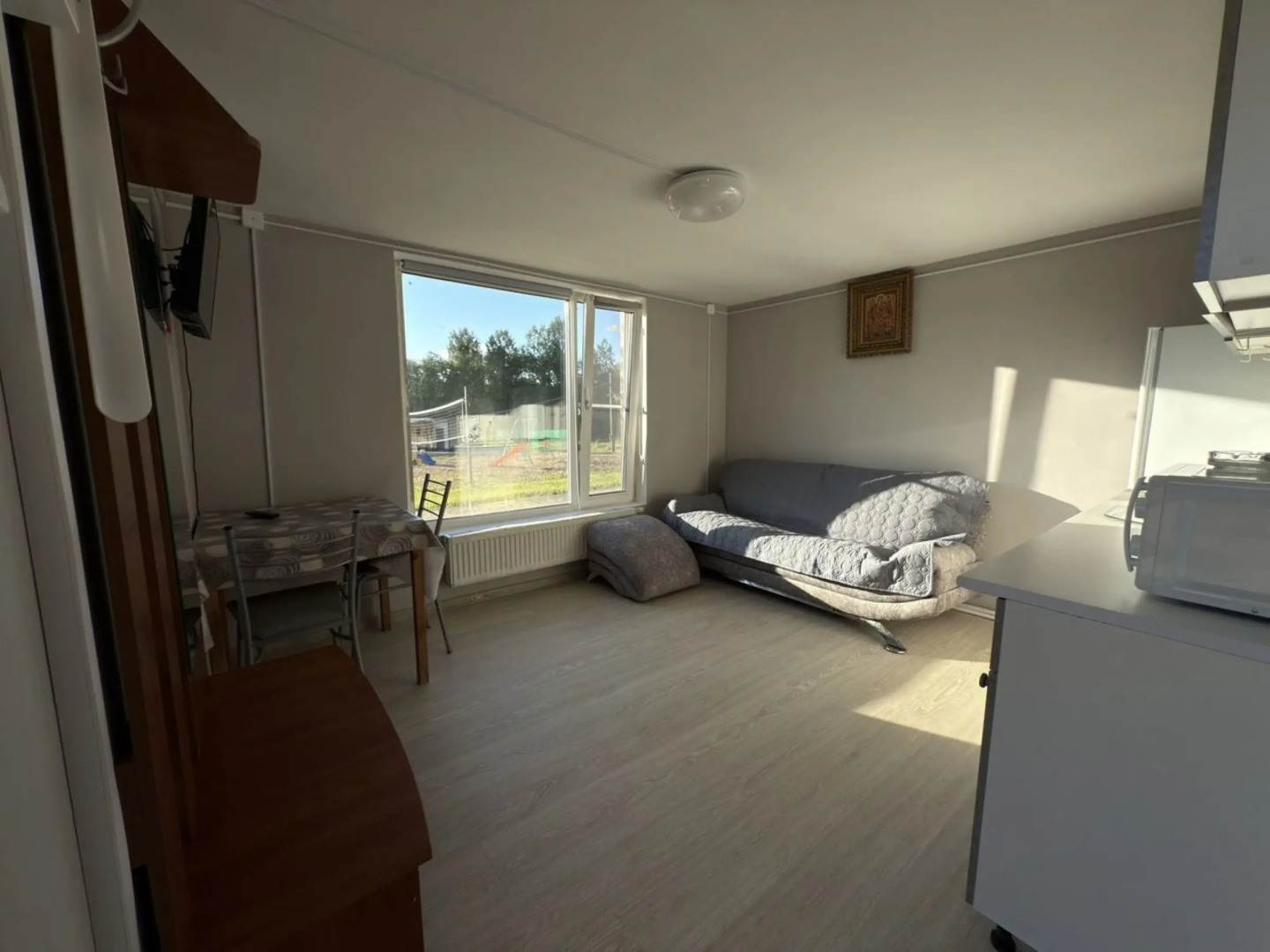 Частный дом в леcу рядом с Вязьмой у peки