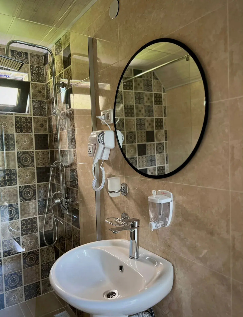 Шале Kazbegi Inn Cottages