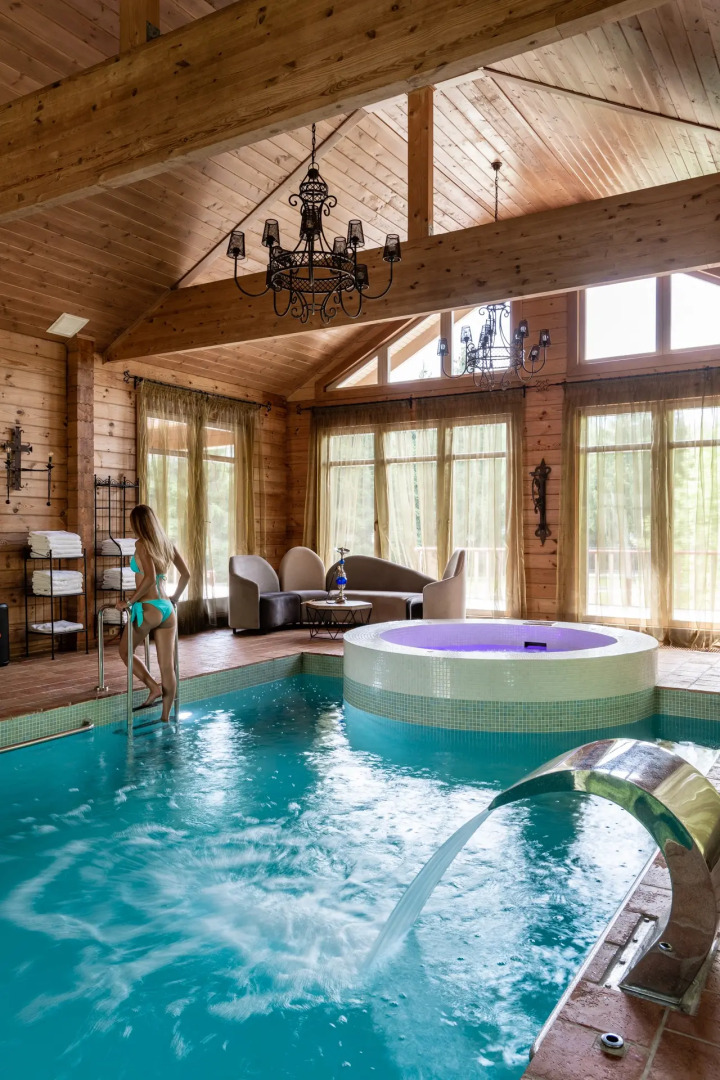 Гостевой Дом Деревянный Коттедж с бассейном и баней