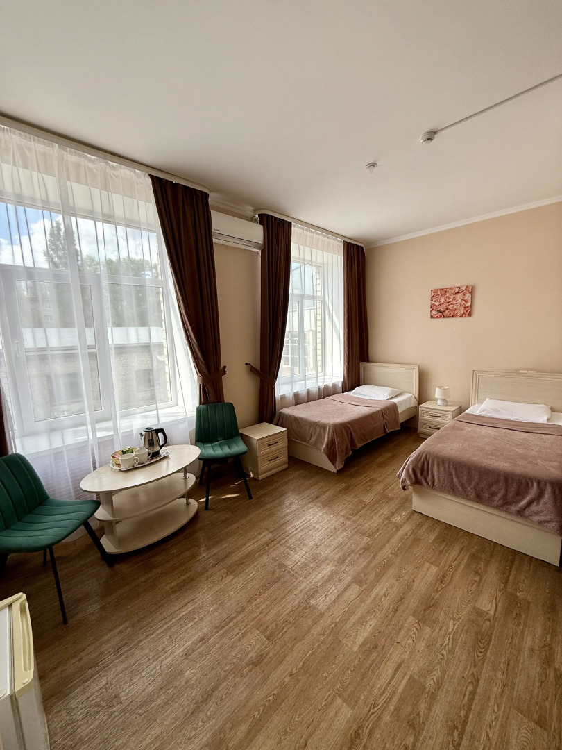 Отель 104 Rooms