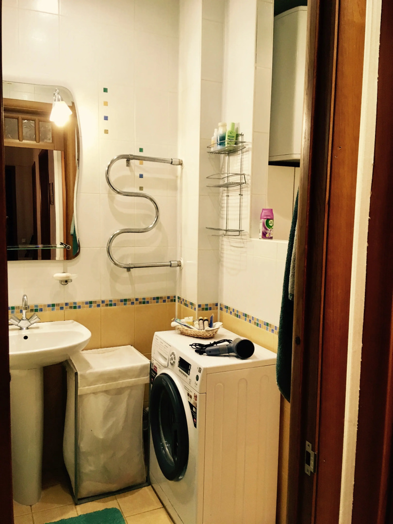 Апартаменты у Казанского Собора и Дома Зингера