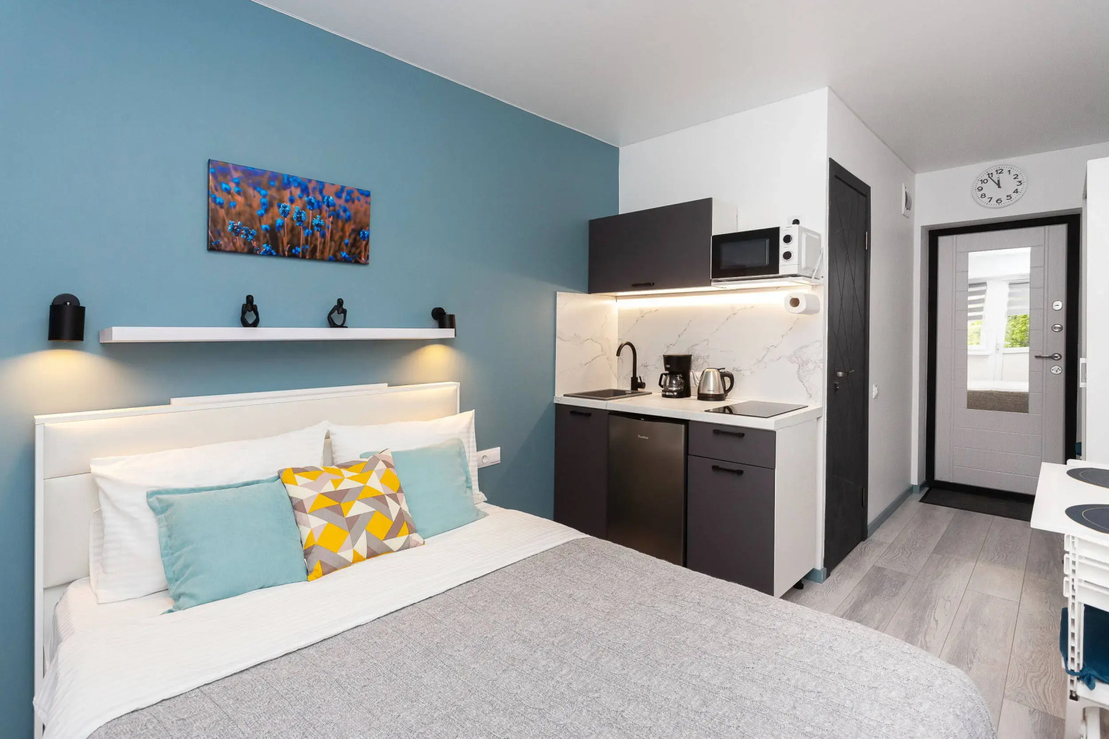 Апартаменты Студия WestRooms в Центре у Площади Победы (1)