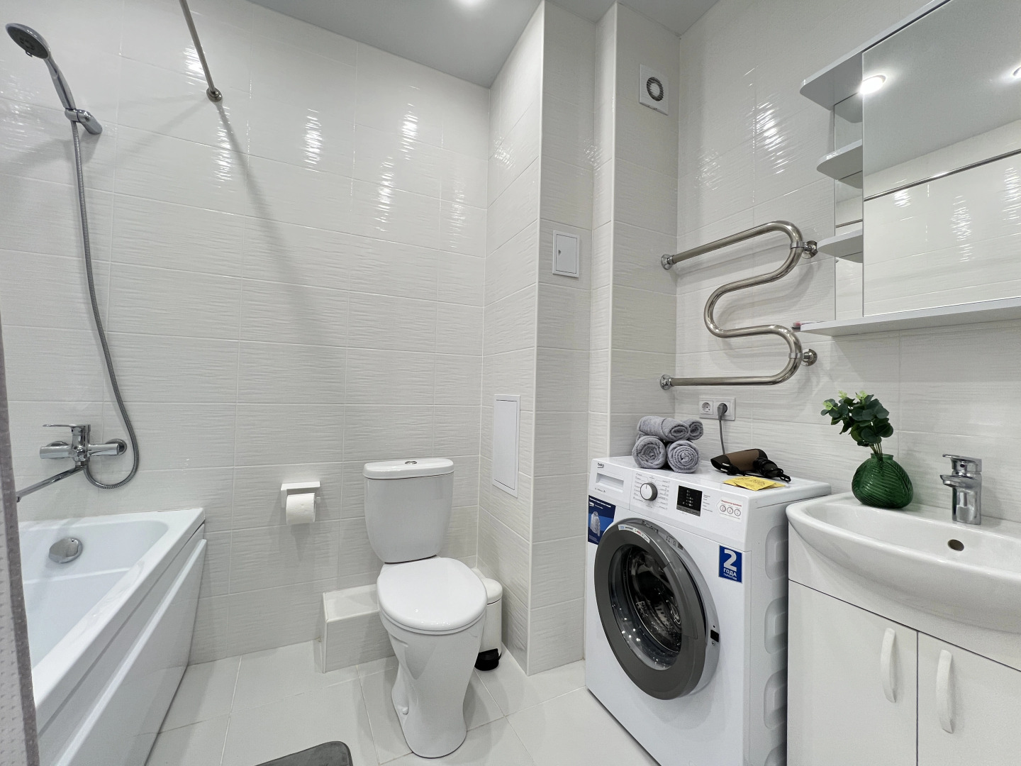 Квартира Евро 2-ком Дальневосточная 166/4-45 Иркутск Набережная КакДома