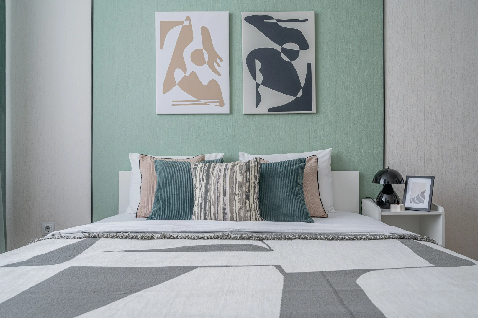 Квартира Btv Aparts с Видом на Пруд