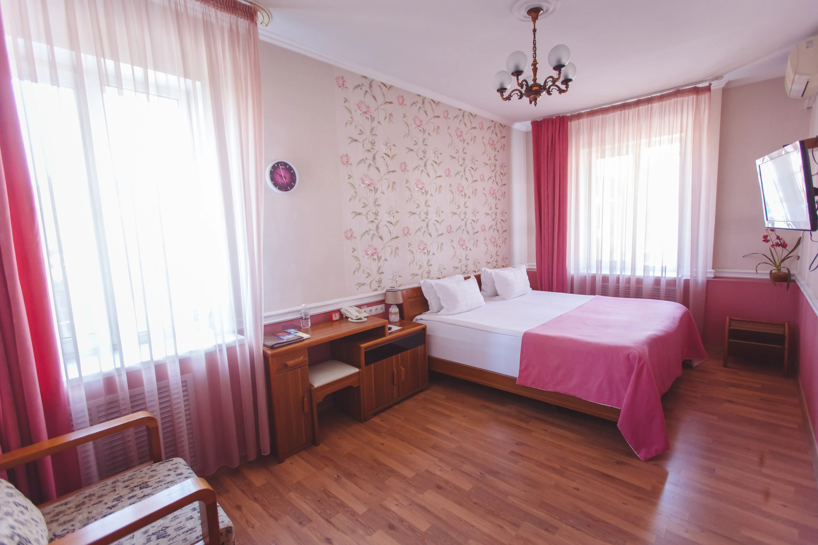 Пирамид Отель