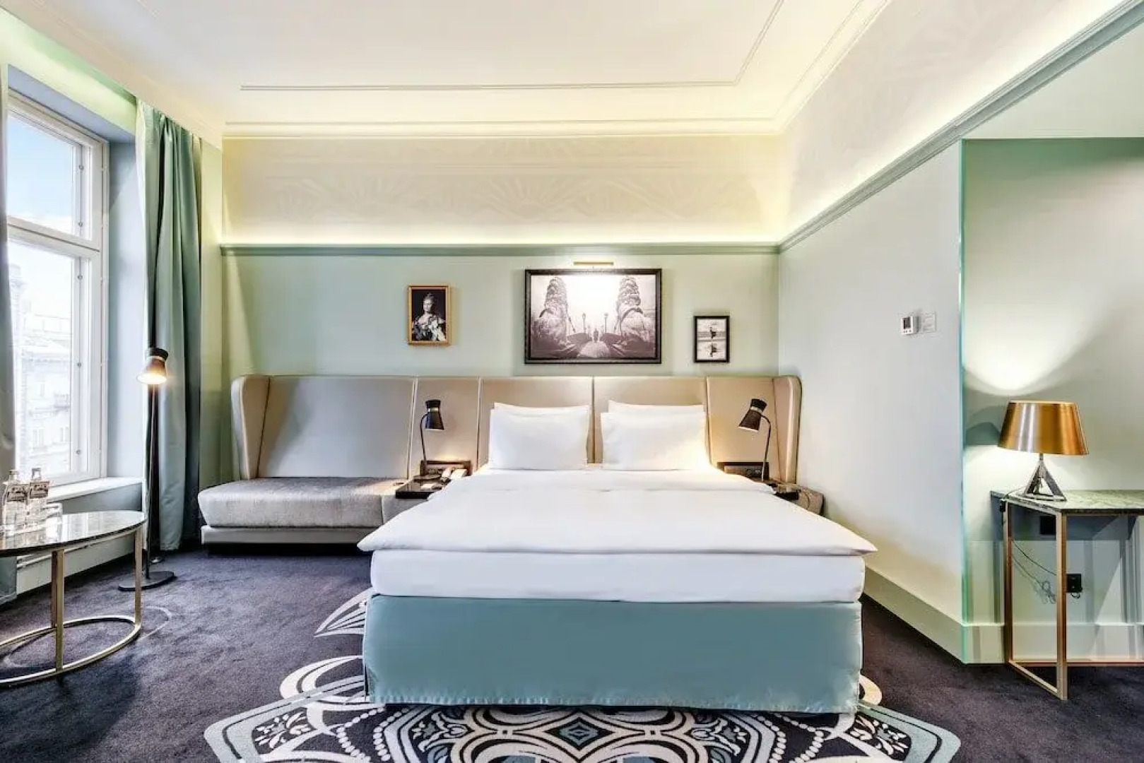 Отель Cosmos Selection St. Petersburg Nevsky Royal