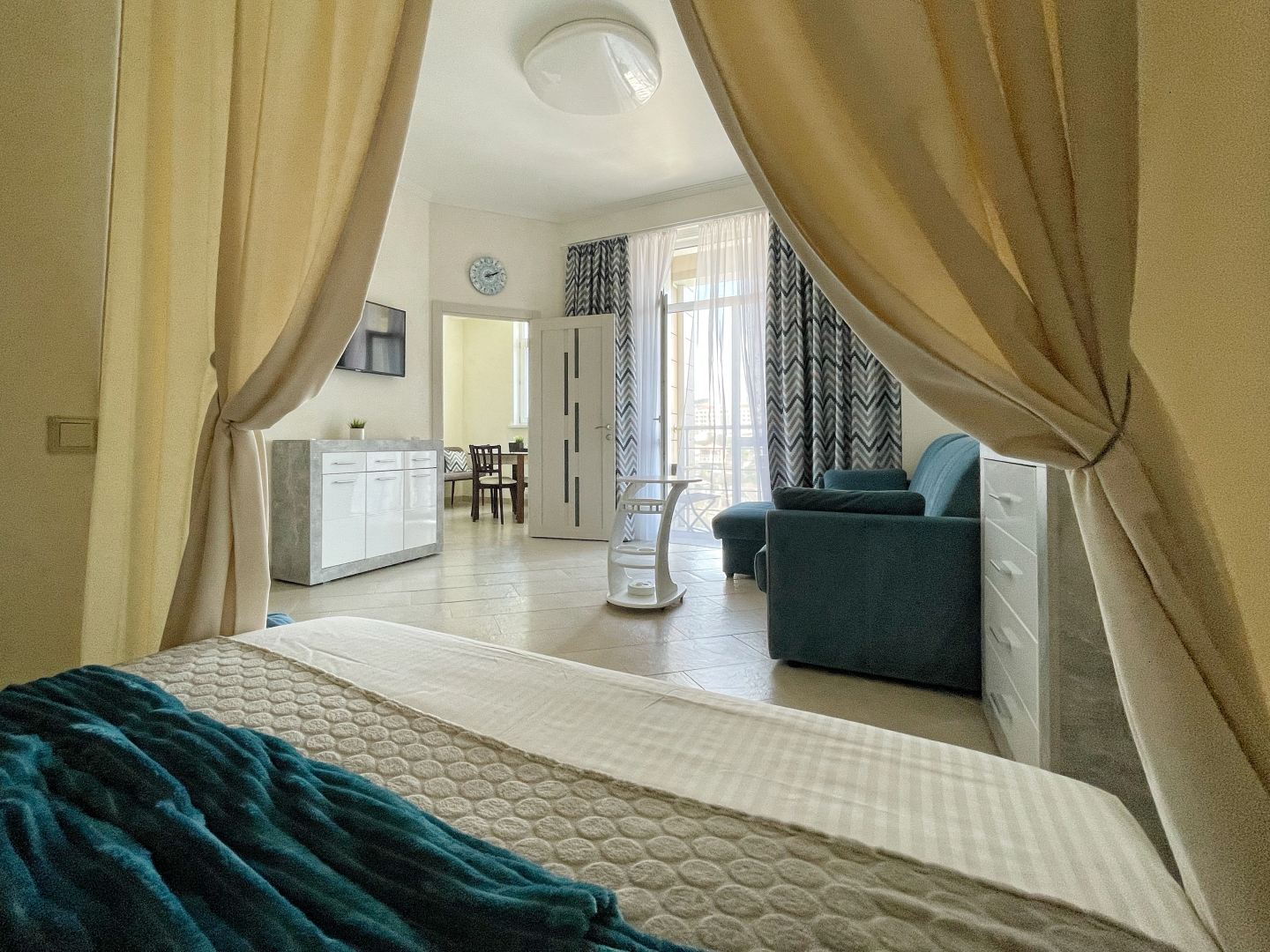 Апартаменты МамайК3 MoreAparts