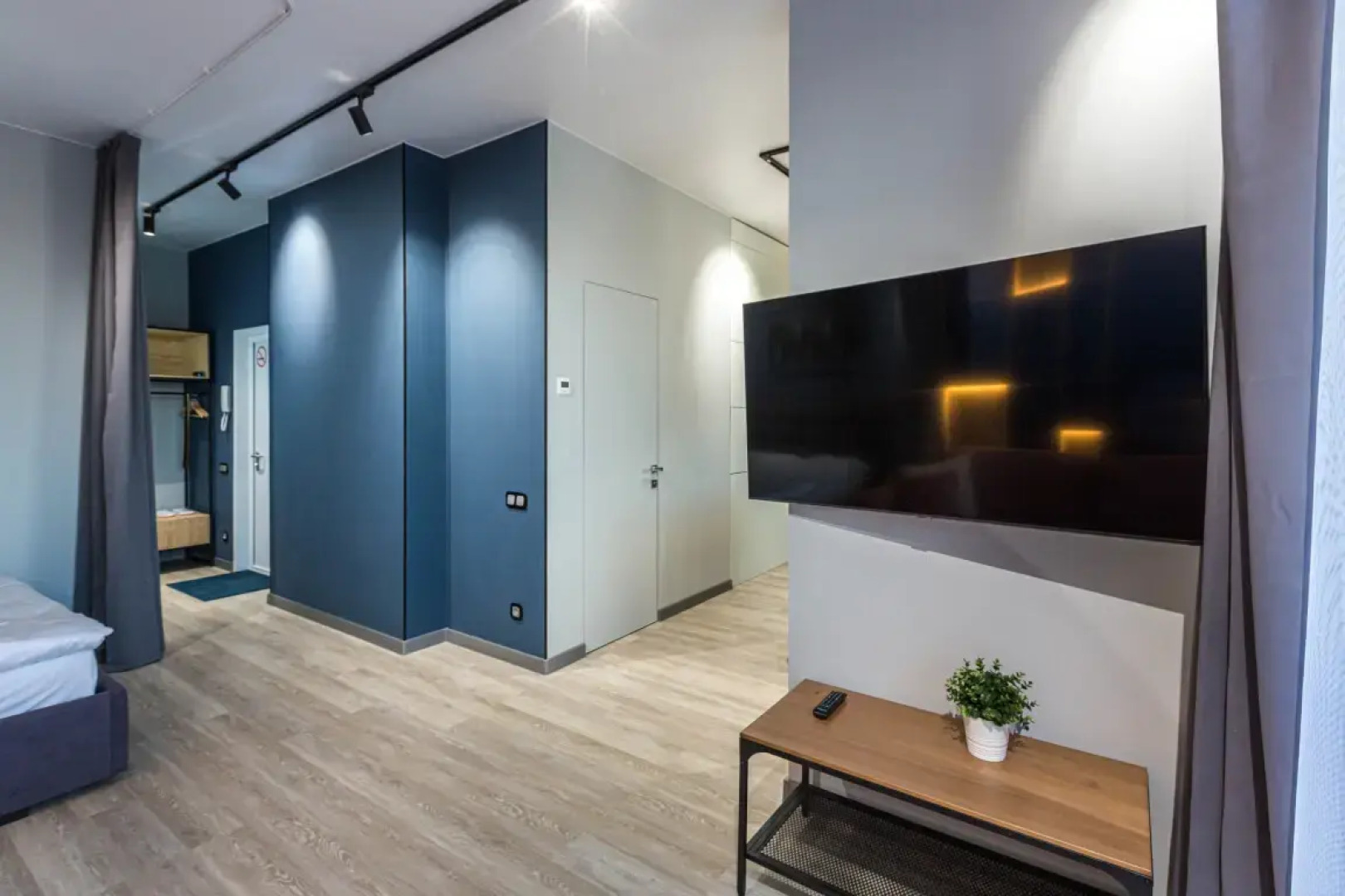 АПАРТАМЕНТЫ REHOME24 Студия 100 на 4 этаже