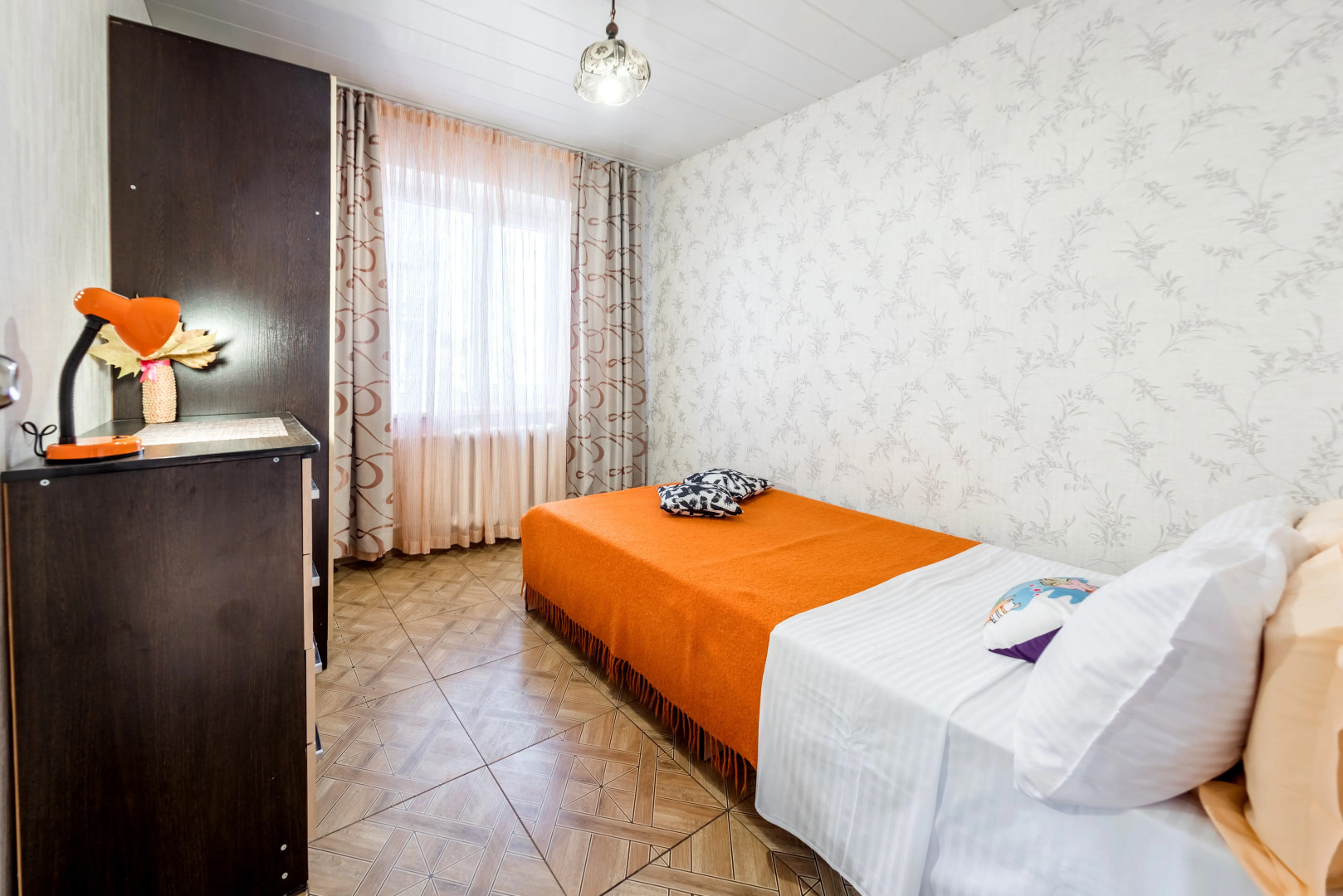 Апартаменты Констиаль Семейные 2 комнаты у ж/д вокзала