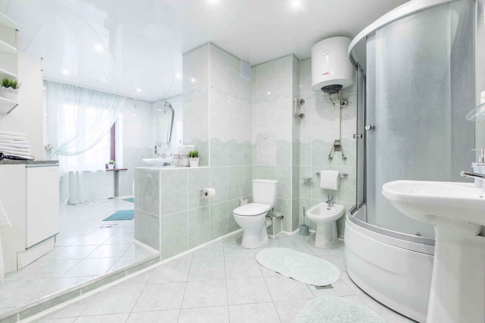 Апартаменты Четырехкомнатные с Видом на Набережную