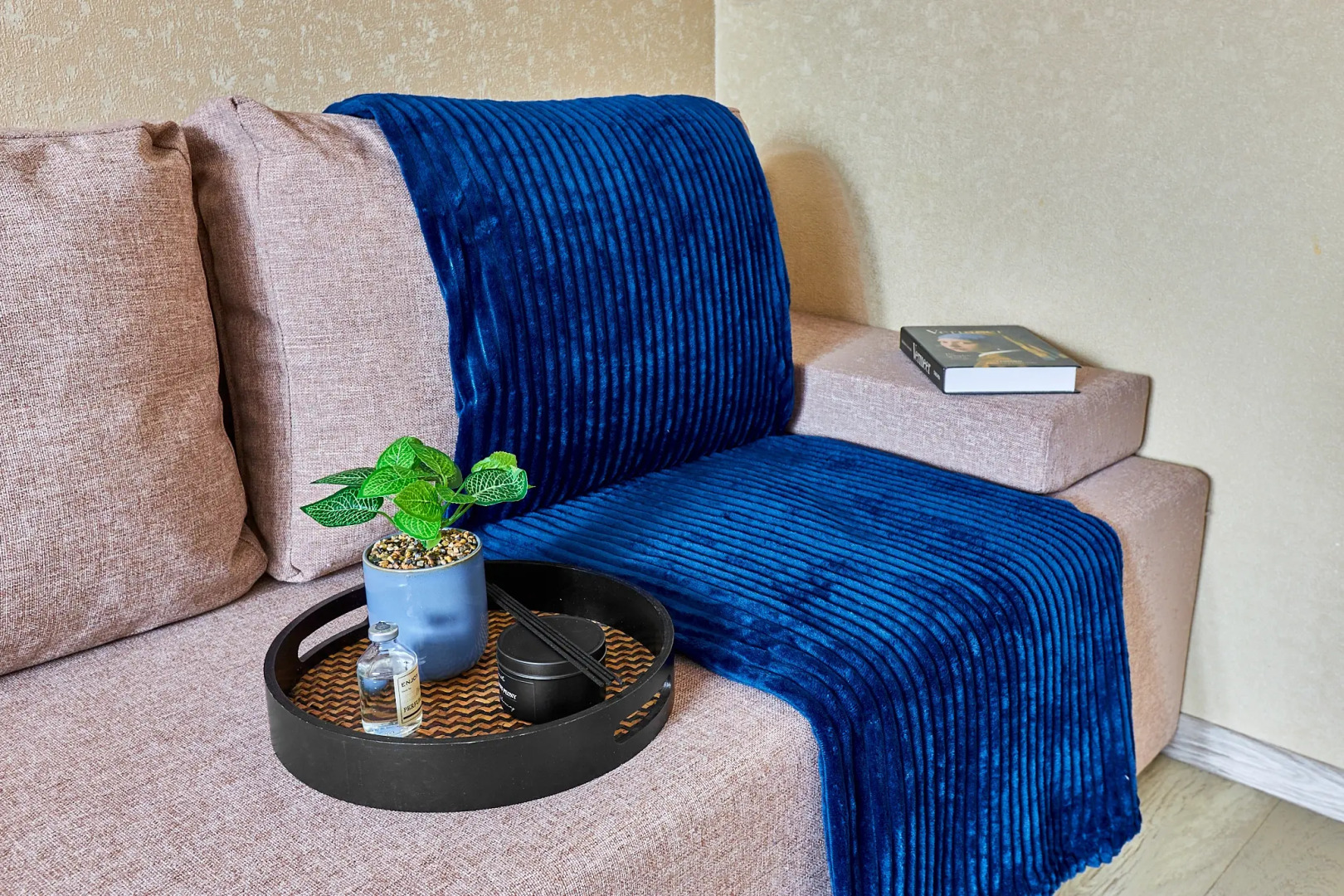 Квартира Нежность на Бочарникова, Yana Apart