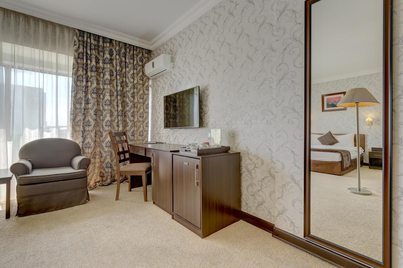 Отель Премьер Алатау