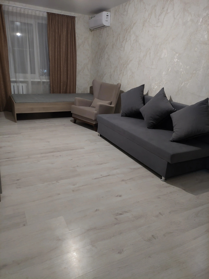 Квартира 2-к улица Красный Спуск 26