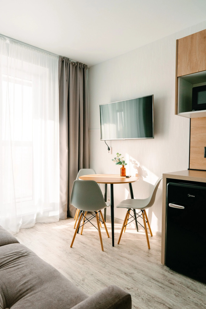 Квартира с Современным Дизайном Студия + Спальня