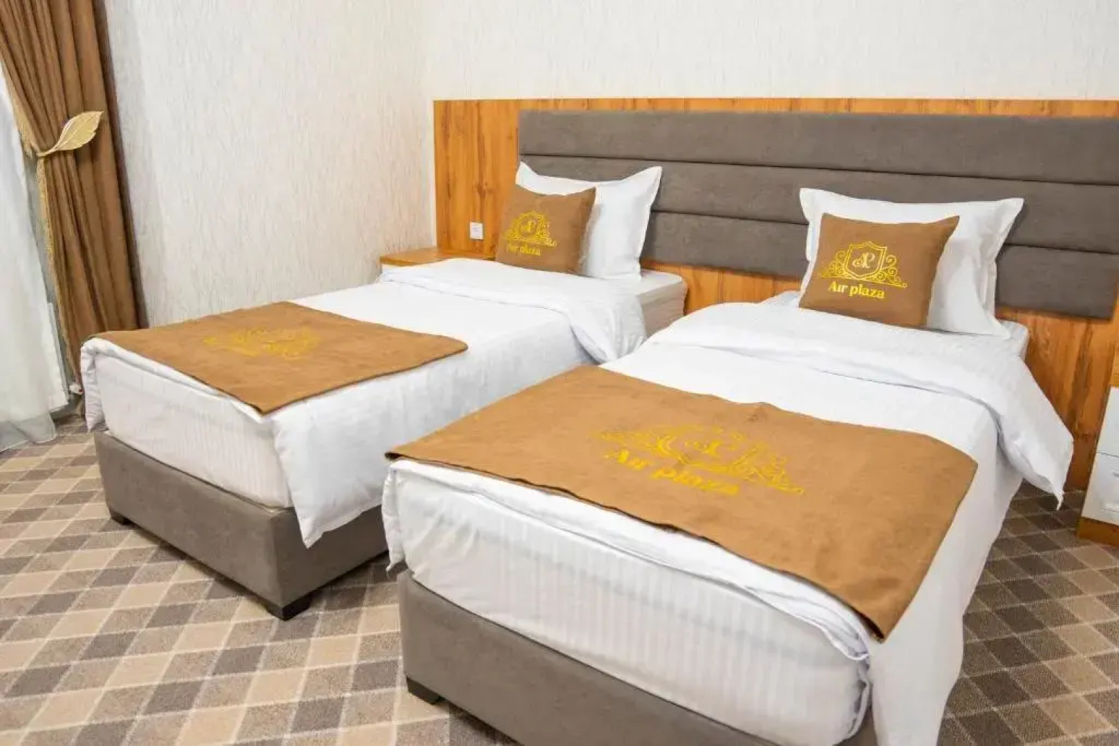 Отель Air Plaza