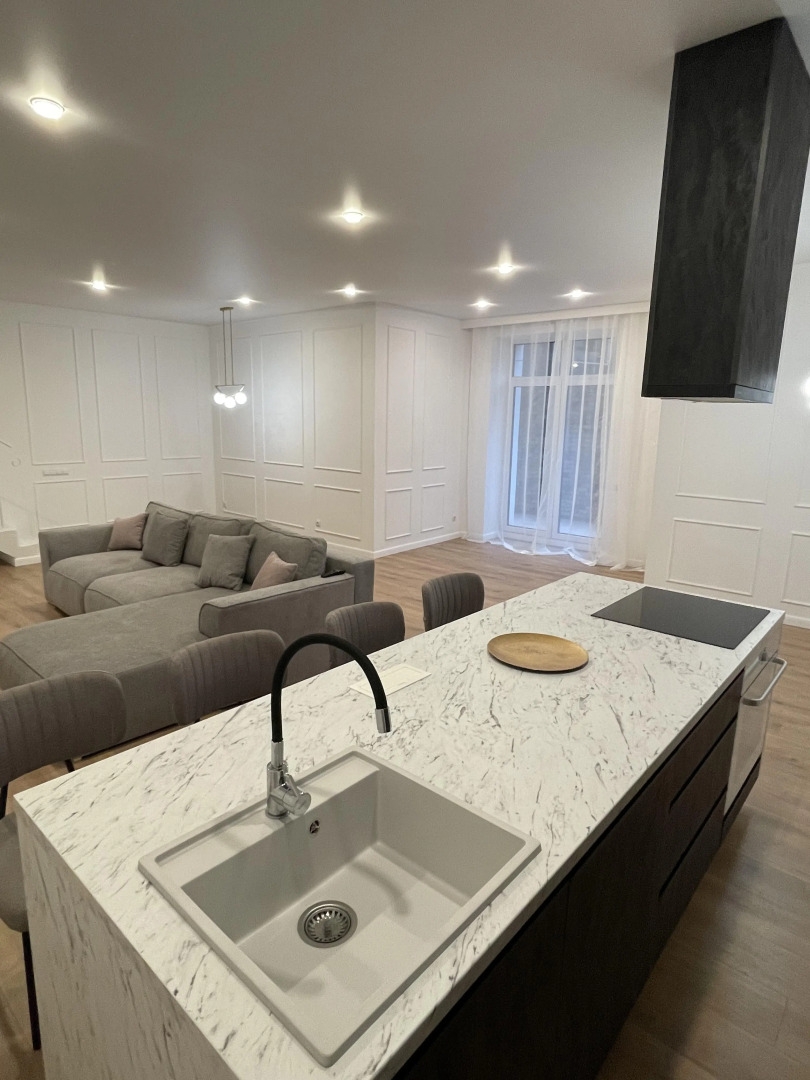 Апартаменты 4 Комнатная Квартира на Гагарина